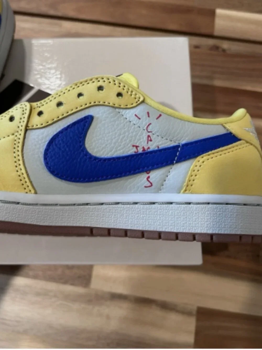 Travis Scott x Air Jordan 1 Retro OG SP Low Canary